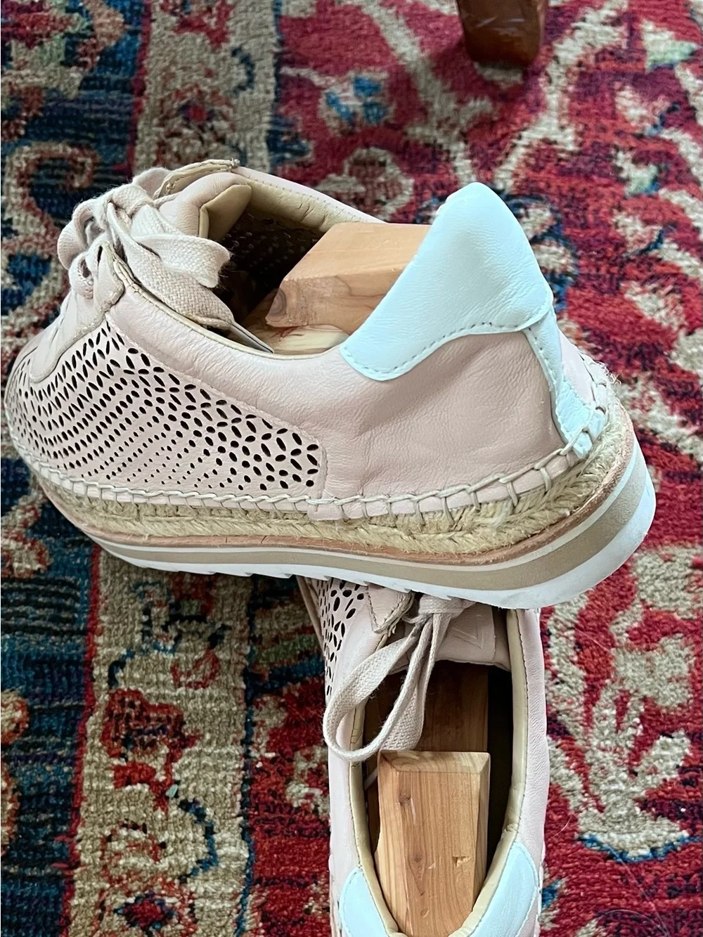 Marc Fisher Walden Espadrille Sneaker 8M PINK MSRP $150 EUC